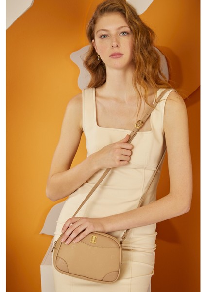 Kahve Monogram Kadın Çapraz Çanta 05PO22Y1534-MN Kh (Yurt Dışından)