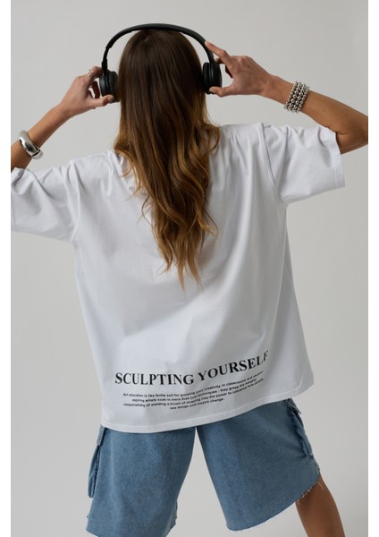 Etek Ucu Baskili Beyaz T-Shirt modelleri