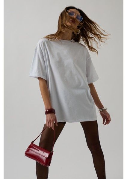 Sırt Baskılı Oversize Beyaz T-Shirt