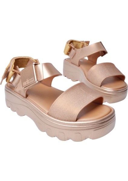 36081 Kick Off Kadın Sandalet fırsatları