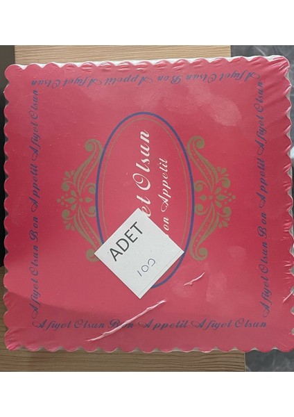 Yaşatankutu Karton Pasta Altlığı 23 x 23 cm 100 Adet (Kırmızı) fiyatları