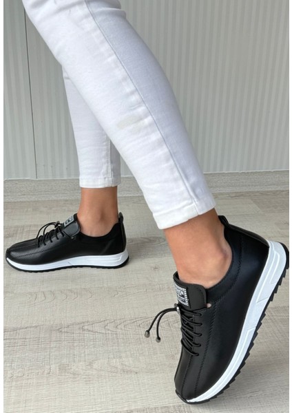 Siyah Suni Deri Bağcıklı Kadın Sneaker Ayakkabı modelleri