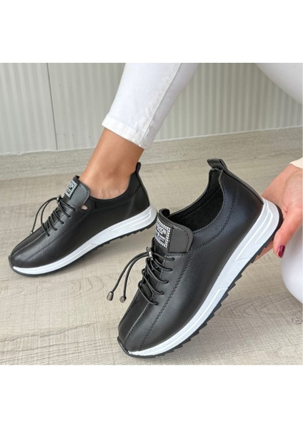 Siyah Suni Deri Bağcıklı Kadın Sneaker Ayakkabı fırsatları