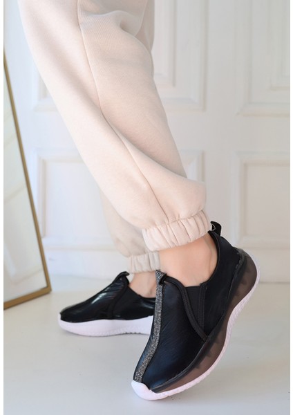 Siyah Paraşüt Kadın Sneaker Ayakkabı