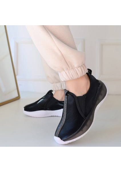Siyah Paraşüt Kadın Sneaker Ayakkabı fırsatları