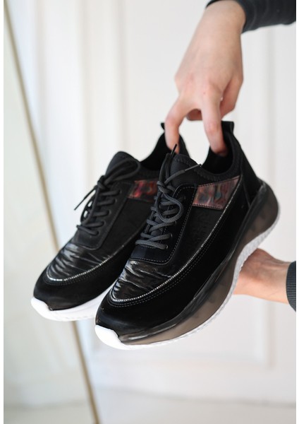 Siyah Rugan Bağcıklı Kadın Sneaker Ayakkabı