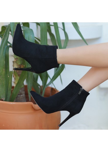 Siyah Süet Topuklu Kadın Bot indirimleri