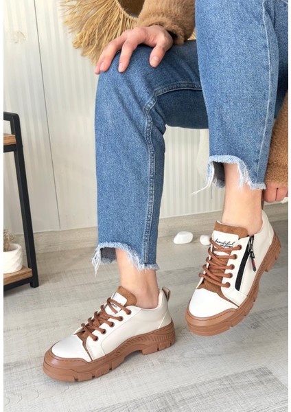 Bej Suni Deri Taba Tabanlı Bağcıklı Kadın Sneaker Ayakkabı