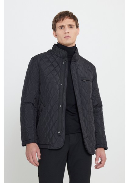 Standart Fit Normal Kesim Dik Yaka Desenli Overcoat
