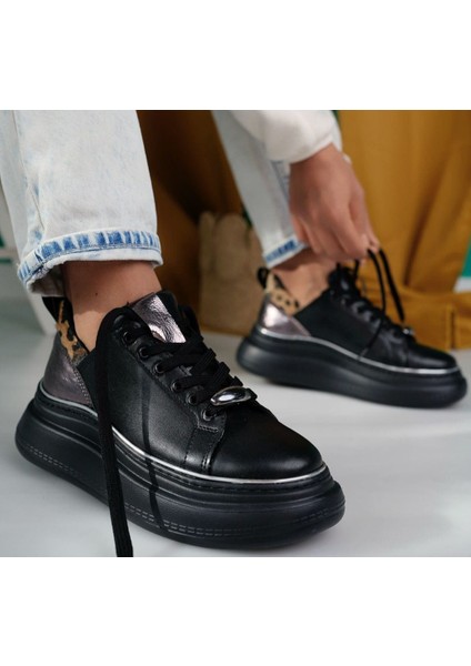 Siyah Suni Deri Bağcıklı Kadın Sneaker Ayakkabı fırsatları