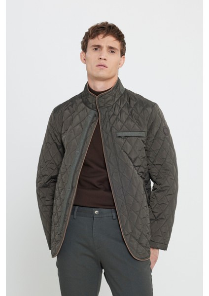 Standart Fit Normal Kesim Dik Yaka Desenli Overcoat