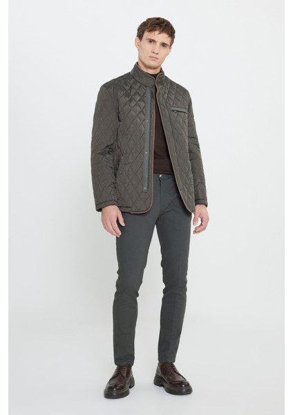 Standart Fit Normal Kesim Dik Yaka Desenli Overcoat