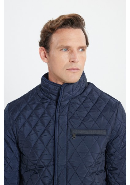 Standart Fit Erkek Overcoat Uzun Kol Dik Yaka Desenli Midi Kesim fırsatları