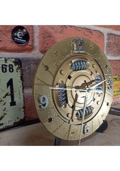 Enteresan Duvar ve Masa Saati modelleri