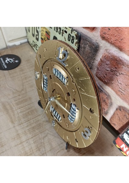 Enteresan Duvar ve Masa Saati indirimleri