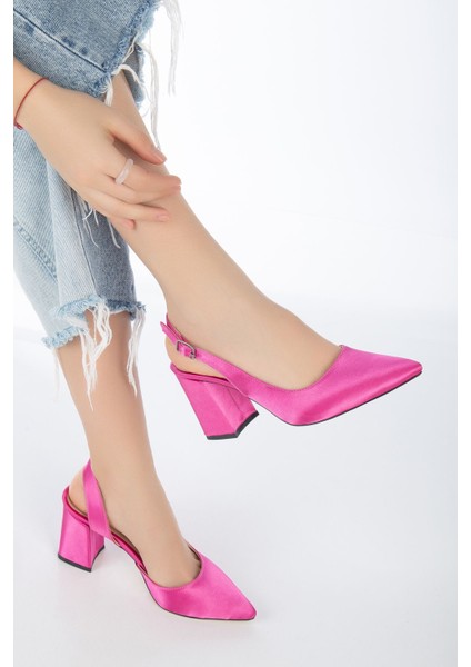 Fuşya | Saten | 34-43 Numara | Topuk Boyu 8 cm | Pad'lı Iç Taban Kadın Topuklu Ayakkabı | Shine