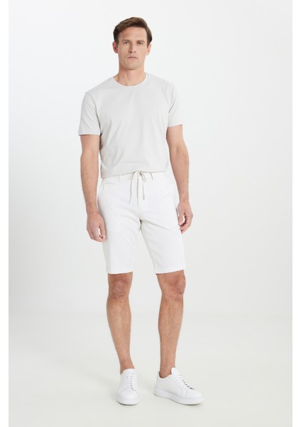 Slim Fit Dar Kesim Yan Cepli Gofre Desenli Şort fiyatları