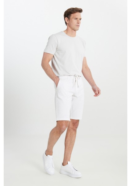 Slim Fit Dar Kesim Yan Cepli Gofre Desenli Şort modelleri