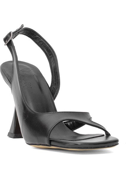25BY50.045C Kadın Klasik Topuklu Ayakkabı Siyah fiyatları