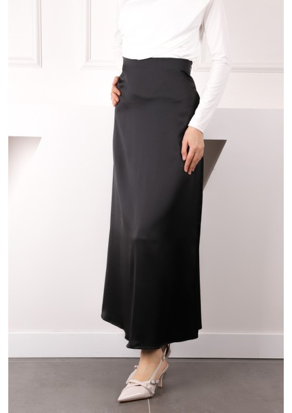 Siyah Yan Fermuarlı Saten Kloş Etek fiyatları