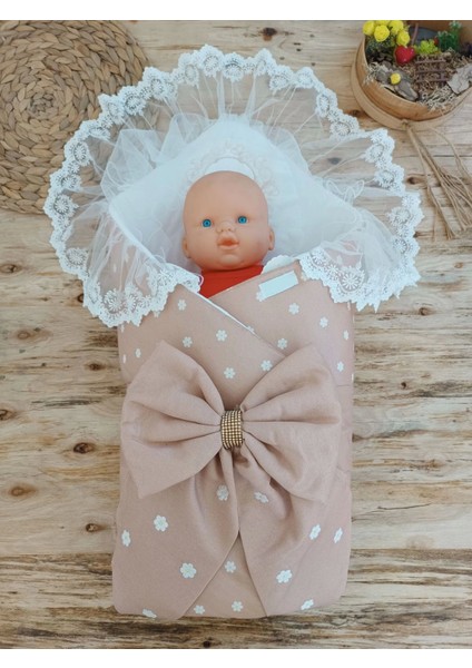 Yenidoğan Papatya Desenli Trilüks Unisex Kundak Bebek Battaniyesi