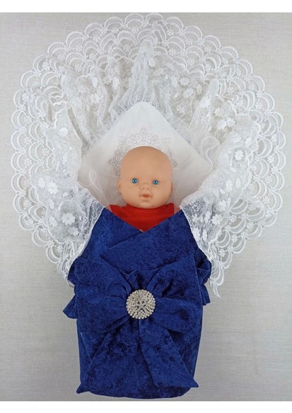 Yenidoğan Saray Kadife Taç Nakışlı Inci Fiyonklu Çift Dantel Duvak Trilüks Kundak Bebek Battaniyesi fiyatları