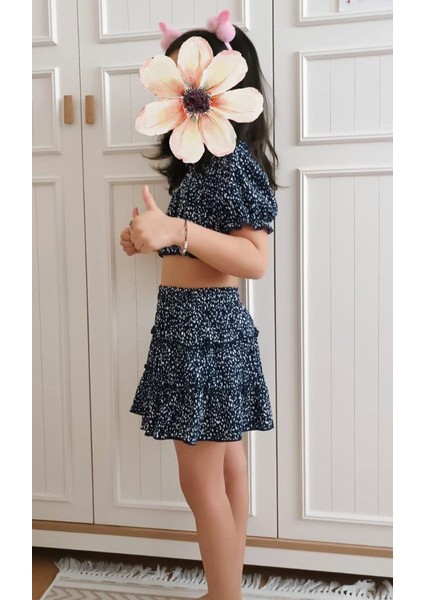 Crop Bluz ve Şort Etek Takım