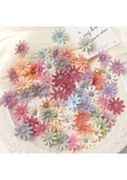 Açık Sarı 100PCS 50/100PCS Yapay Çiçekler Küçük Papatyalar Ev Deco Düğün Dekorasyon Sahte Çiçek Dıy Garland Craft Takı Gelin Aksesuarları (Yurt Dışından)