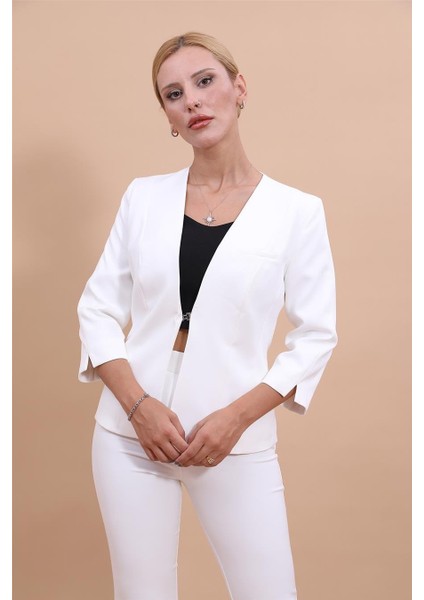 V Yaka Boydan Kuplu Kısa Ceket-Beyaz