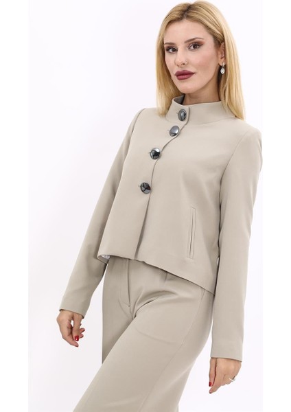 Oval Dik Yaka Kısa Ceket-Bambu