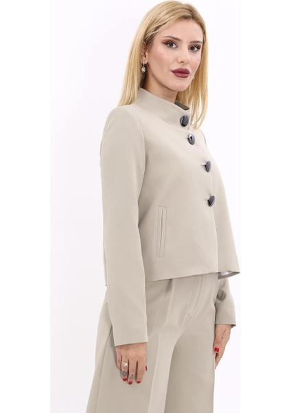 Oval Dik Yaka Kısa Ceket-Bambu modelleri