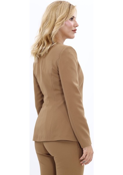 Sıfır Yaka Boydan Düğmeli Ceket-Camel modelleri