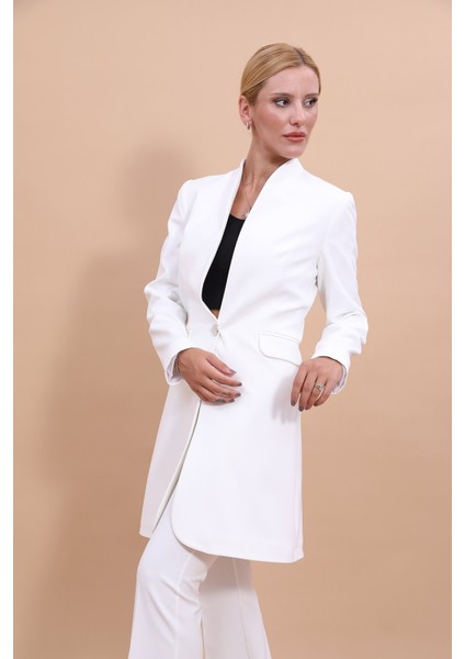 Kendinden Dik Yakalı Tek Düğmeli Uzun Ceket-Beyaz modelleri