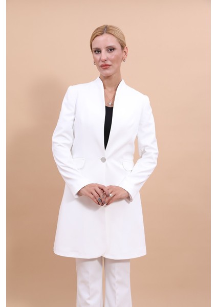 Kendinden Dik Yakalı Tek Düğmeli Uzun Ceket-Beyaz fırsatları