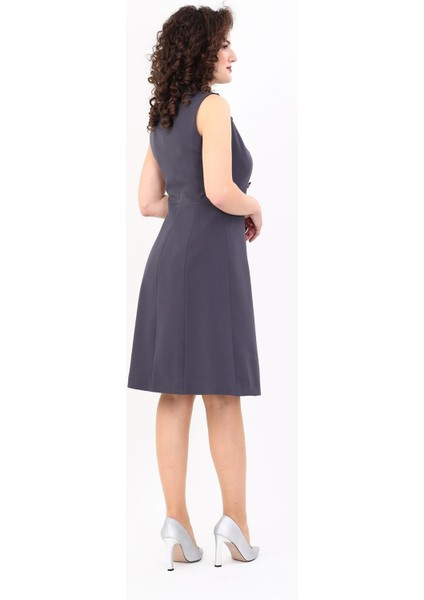 Erkek Yaka Belden Kesik Kuruvaze Elbise-Füme indirimleri