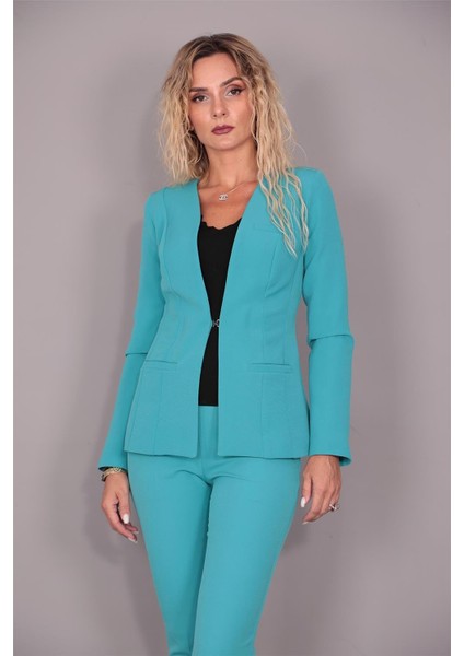 V Yaka Boydan Kuplu Kılasik Ceket-Turkuaz