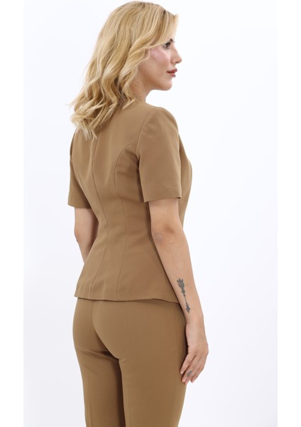 Hakim Yaka Yandan Tokalı Çapraz Ceket-Camel modelleri