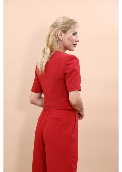 V Yaka Kısa Ceket-Kırmızı modelleri