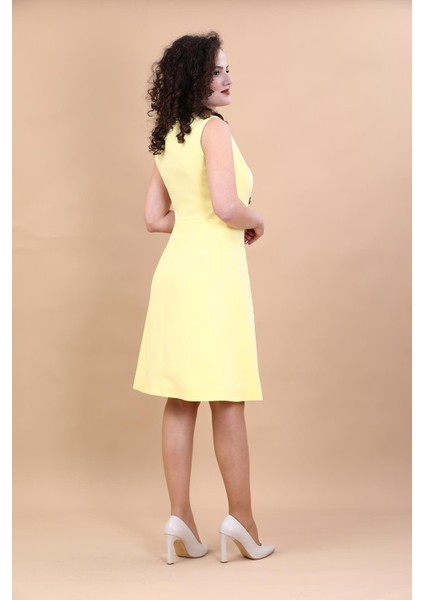 Erkek Yaka Belden Kesik Kuruvaze Elbise-Sarı fiyatları