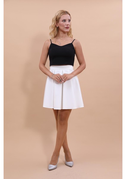 Kısa Kloş Etek-Beyaz indirimleri