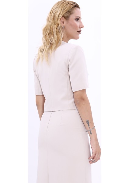 V Yaka Kısa Ceket-Bej modelleri