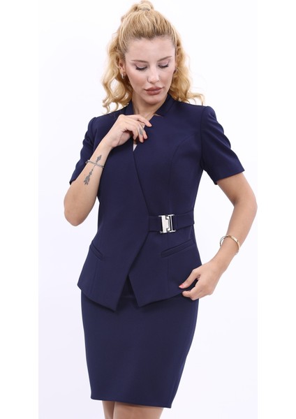 Hakim Yaka Yandan Tokalı Çapraz Ceket-Lacivert indirimleri