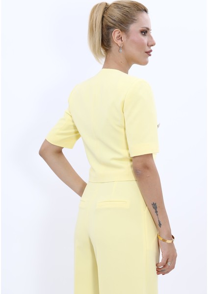 V Yaka Kısa Ceket-Sarı fiyatları