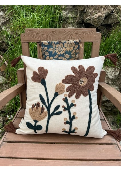 Punch Panç Işlemeli Kırlent Kılıfı 43 x 43 cm 1 Adet