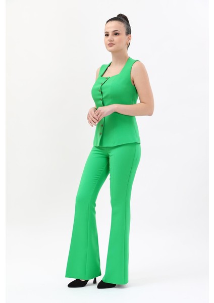 Kare Yaka Kuplu Yelek & Ispanyol Paça Pantolon-Yeşil fırsatları