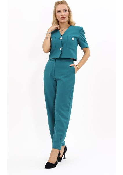 V Yaka Kısa Ceket & Paçası Pileli Pantolon-Petrol fırsatları