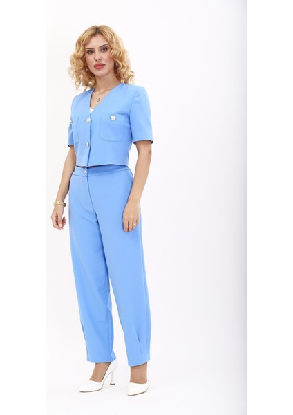 V Yaka Kısa Ceket & Paçası Pileli Pantolon-Gökyüzü fiyatları