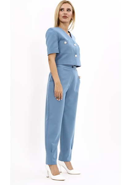 V Yaka Kısa Ceket & Paçası Pileli Pantolon-Deniz modelleri