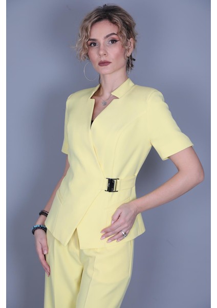 Tokalı Kısa Kollu Ceket & Yüksek Bel Bol Paça Pantolon Takım-Sarı modelleri