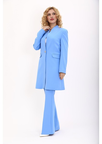 Kendinden Dik Yakalı Tek Düğmeli Uzun Ceket & Ispanyol Paça Pantolon-Gökyüzü